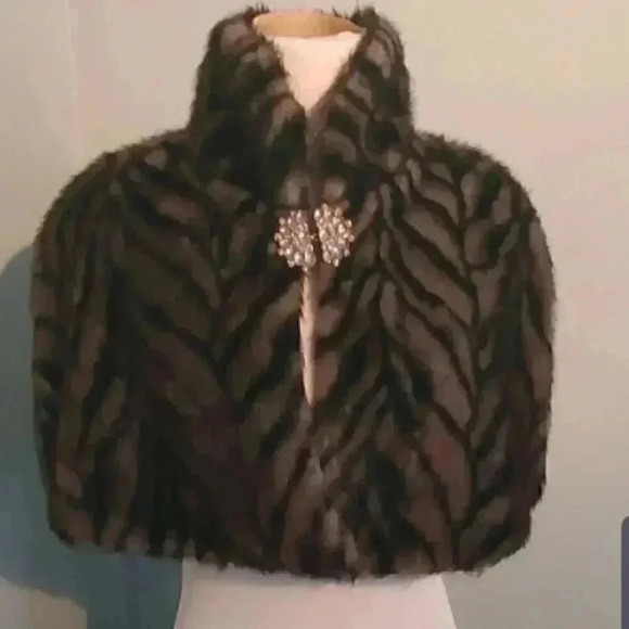 Express faux fur s/M cute - Picture 1 of 8